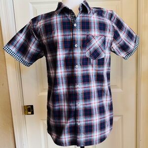 BEN SHERMAN SHORT SLEEVE BUTTON DOWN SHIRT SIZE 18 (Big boys)